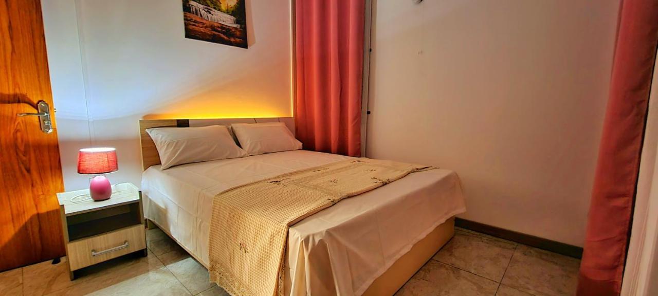 West Beach Apartment Flic en Flac ภายนอก รูปภาพ